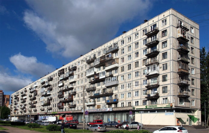 Брежневка Брежневка