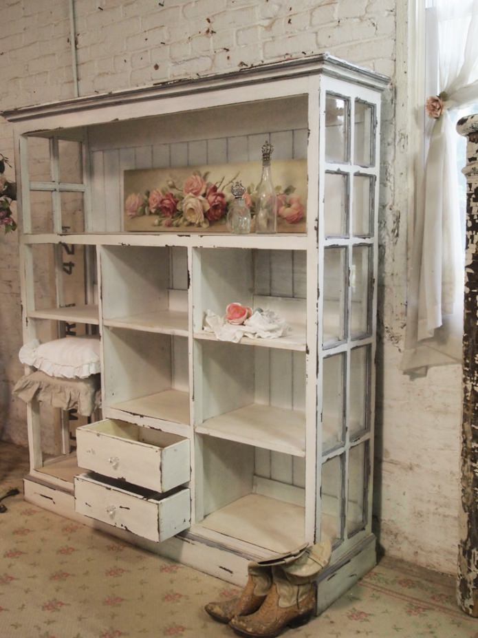 открытый шкаф открытый шкаф
