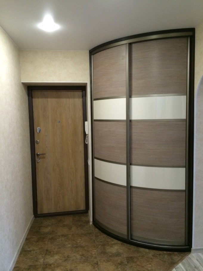 радиальный шкаф в прихожей радиальный шкаф в прихожей