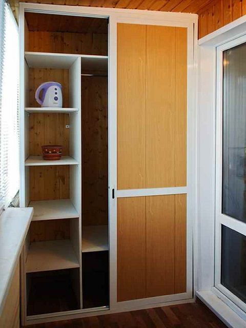 Пошаговая инструкция MasterHouse: узнайте, как сделать шкаф на балконе своими руками и организовать пространство эффективно!